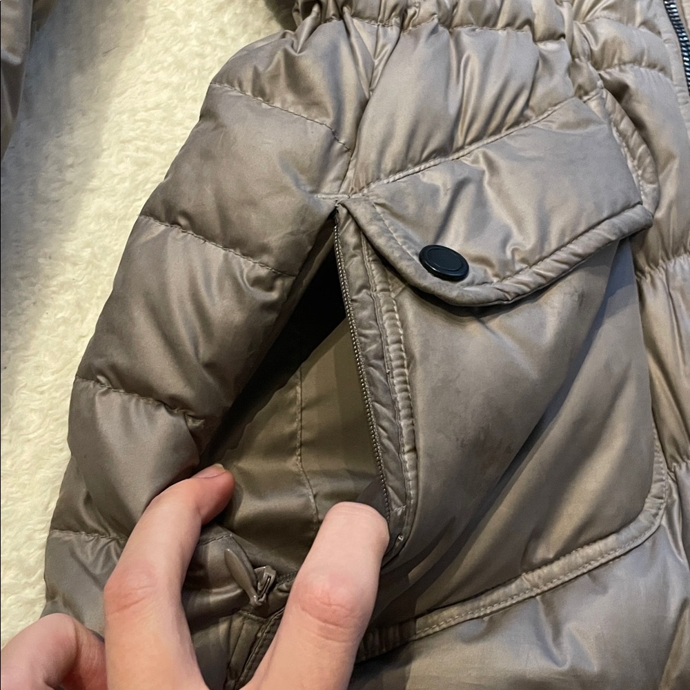 Athleta Down Jacket - Picture 4 of 8